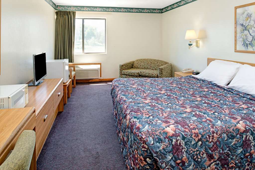 Rodeway Inn Red Oak Pokoj fotografie
